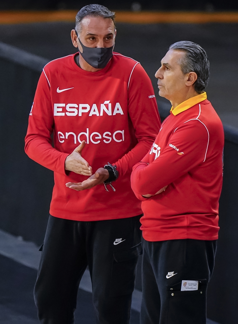 Semana de Entrenamientos AEEB con la SEAM. Sergio Scariolo y Luis Guil