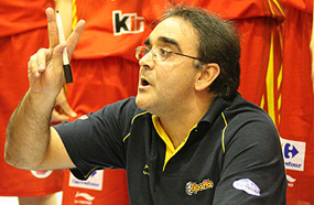 Charlamos con José Ignacio Hernández, seleccionador nacional femenino