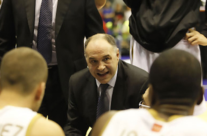 Pablo Laso, mejor entrenador Liga Endesa del mes de noviembre-Trofeo AEEB