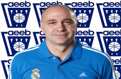 Pablo Laso, mejor entrenador Liga Endesa del mes de octubre-Trofeo AEEB