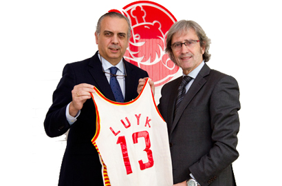 JM Gavaldá cede un recuerdo de su colección particular al ‘Espacio FEB 2014’
