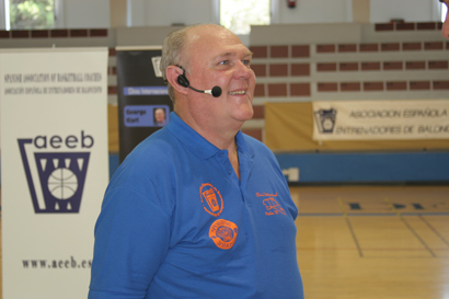 George Karl, mejor entrenador del año en la NBA