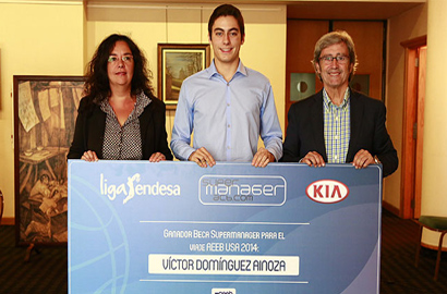 La AEEB entregó el premio al ganador del sorteo del SuperManager KIA