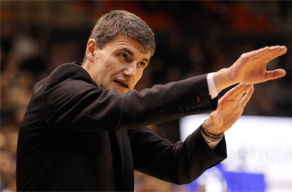 Velimir Perasovic, Mejor Entrenador de la Liga Endesa del mes de enero-Trofeo AEEB