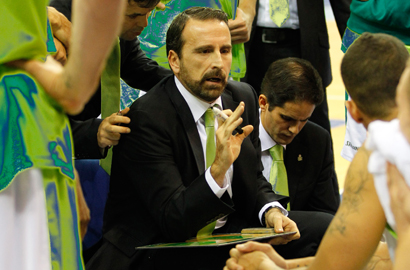 Joan Plaza, mejor entrenador de la Liga Endesa del mes de abril-Trofeo AEEB