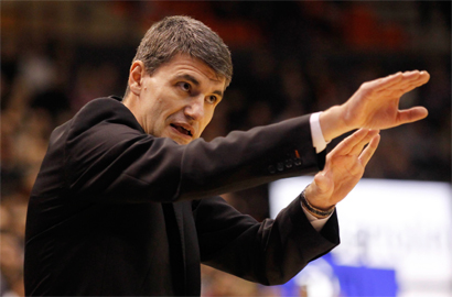 Perasovic: «Merecimos el título, jugamos el mejor baloncesto de la temporada»