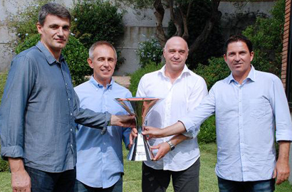 4 Entrenadores, 1 Supercopa