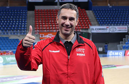 José Ramón Cuspinera se incorpora al cuerpo técnico del Laboral Kutxa