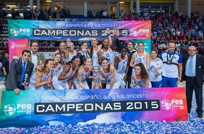 Perfumerías Avenida campeonas de la Copa de la Reina