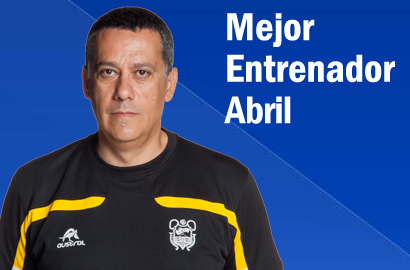 Alejandro Martínez ganador del premio Mejor Entrenador del Mes de Abril