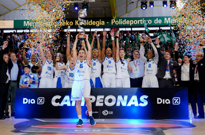 Perfumerías Avenida, campeón de la Copa de la Reina