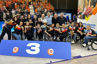 La Selección Española Femenina de BSR, Bronce en el Europeo de Rotterdam