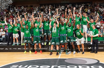 El Unicaja conquista su primera Supercopa Endesa